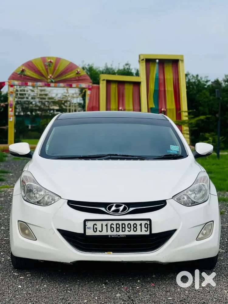 Hyundai Elantra 2013 Diesel 85000 Km Driven