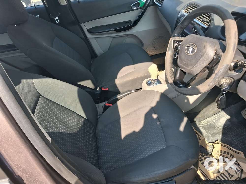 Tata Tiago 1.2 Revotron Xza, 2018, Petrol