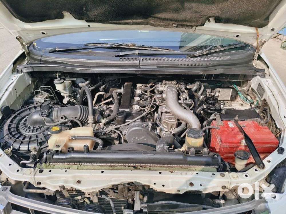 Toyota Innova [2013-2016] 2.5 G4 8 Str, 2014, Diesel