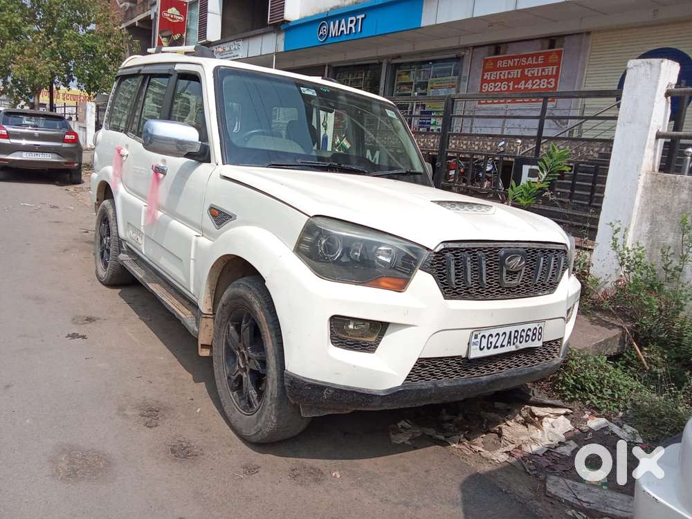 Mahindra Scorpio S10, 2014, Diesel