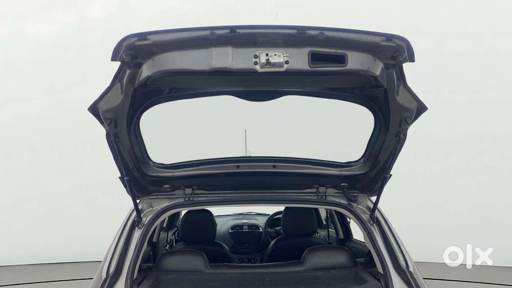 Tata Tiago 1.2 Revotron Xt Option, 2020, Petrol