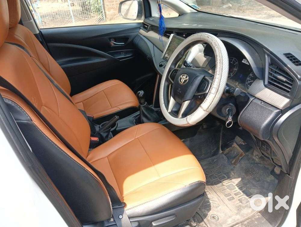 Toyota Innova Crysta 2.4 G Mt 8s, 2018, Diesel