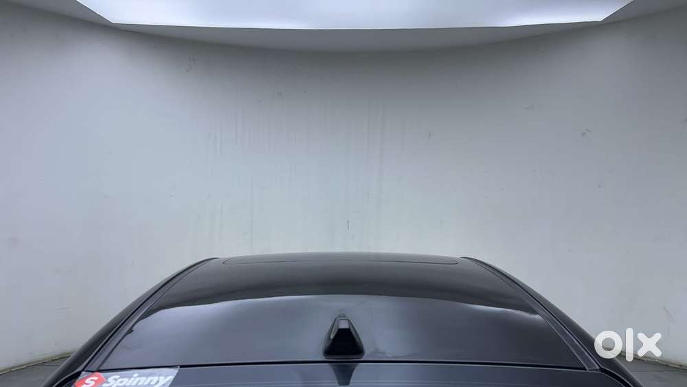 Hyundai Verna 1.5 Sx (o) Vtvt Ivt, 2022, Petrol