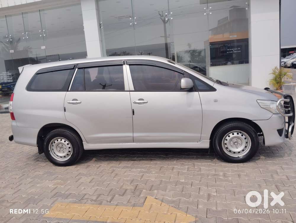 Toyota Innova 2.5 Gx 7 Str Bs-iii, 2013, Diesel