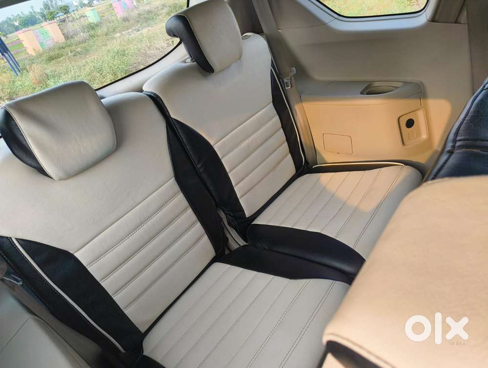 Maruti Suzuki Ertiga Vxi (o) Cng, 2025, Cng & Hybrids