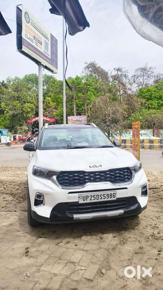 Kia Sonet 2023 Petrol Well Maintained