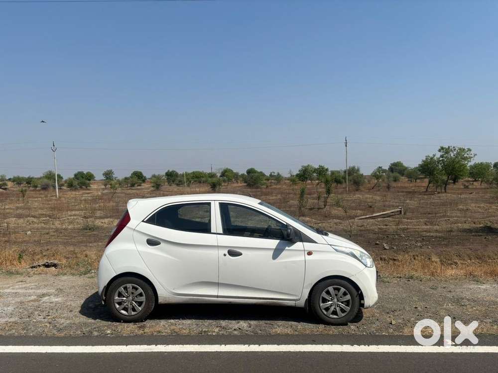 Hyundai Eon 2013 Petrol Well Maintained