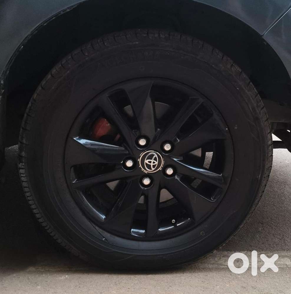 Toyota Innova Crysta 2.4 V 8 Str, 2018, Diesel