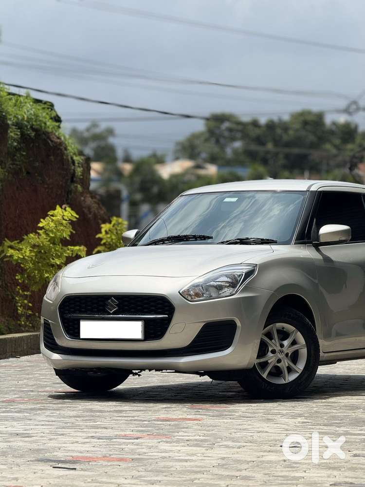 Maruti Suzuki Swift Vvt Vxi, 2021, Petrol