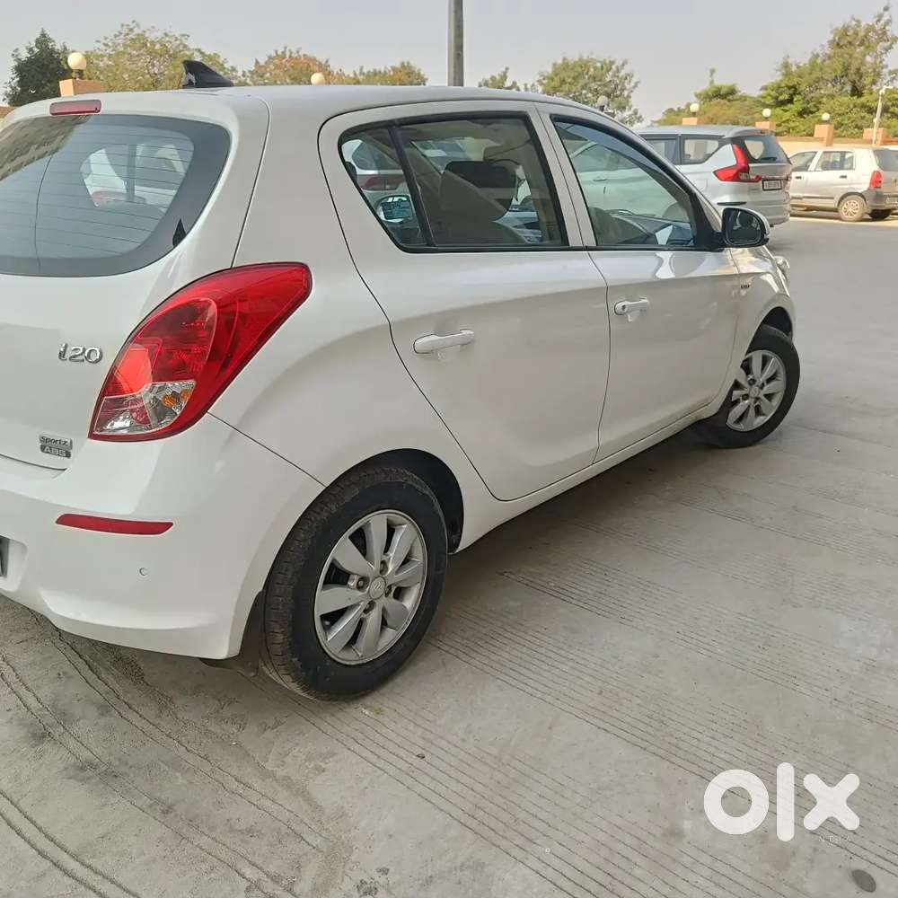 Hyundai I20 2014 Cng & Hybrids 73000 Km Driven