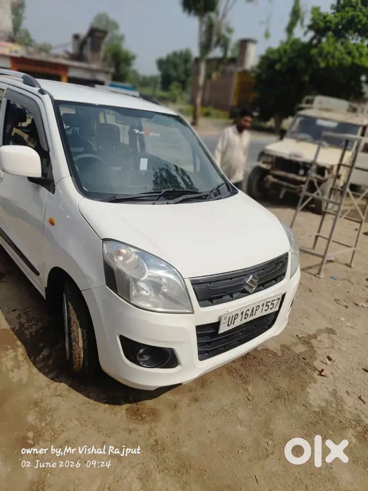 Maruti Suzuki Wagon R 
Model 2013 Vxi 
Petrol And Cng On Paper 
Second