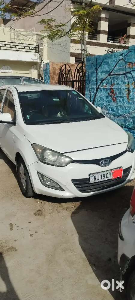 Hyundai I20 2012 Petrol 81500 Km Driven -ac Not Working Only