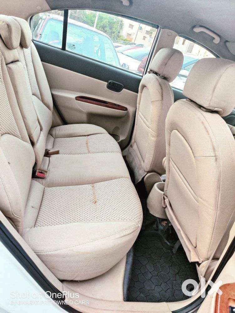 Hyundai Verna Crdi Vgt Sx 1.5, 2010, Diesel