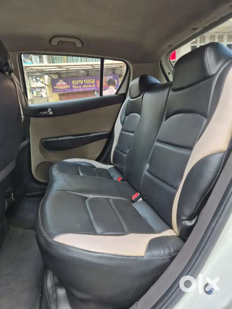 Hyundai I20 2012 Diesel 111000 Km Driven