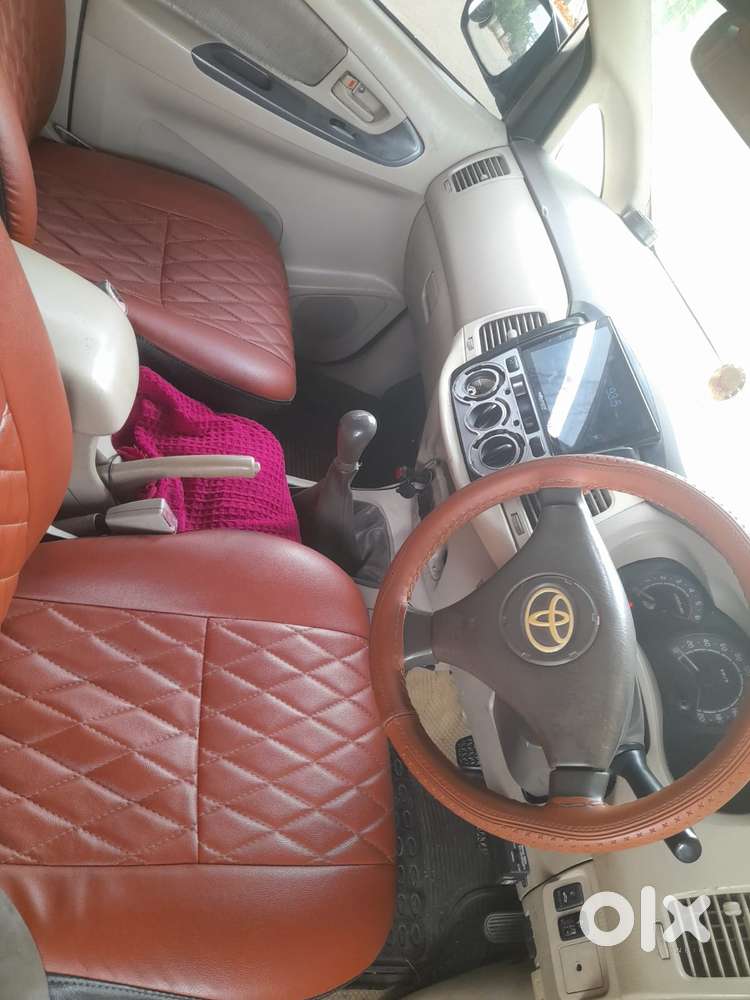 Toyota Innova 2.5 G (diesel) 8 Seater, 2005, Diesel