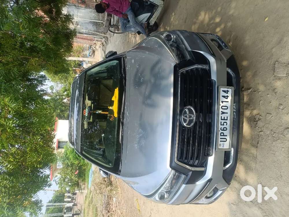 Toyota Innova Crysta 2023