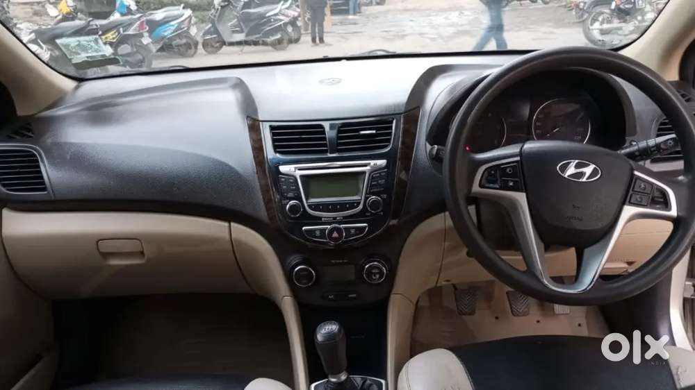Hyundai Verna 2013 Diesel Manual 87000 Km Second