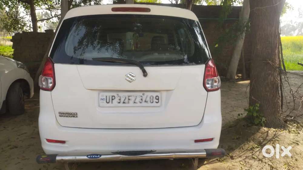 Maruti Suzuki Ertiga 2015 Diesel 175000 Km Driven