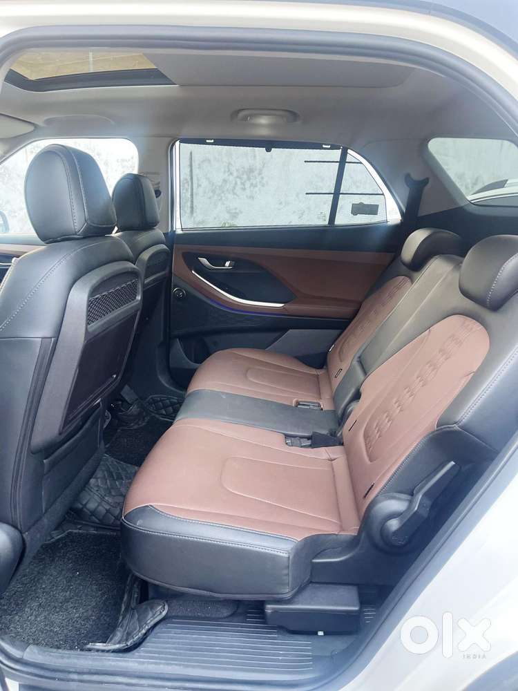 Hyundai Alcazar 1.5 Tdct Signature (o) 7s Petrol, 2023, Petrol