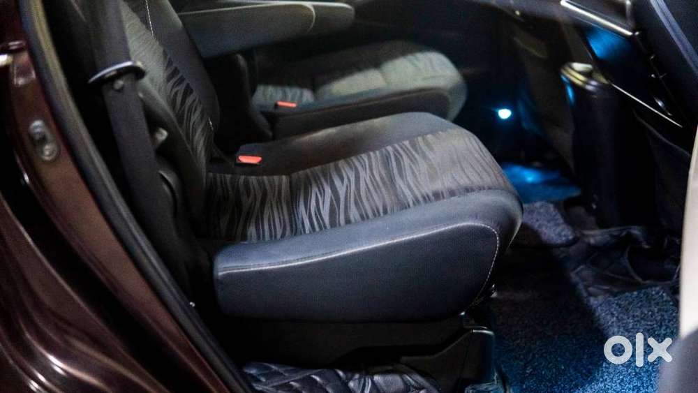 Toyota Innova Crysta