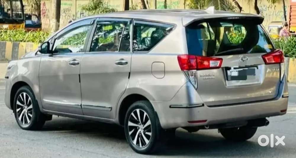 Innova Crysta Automatic 2022 Vip No 5555