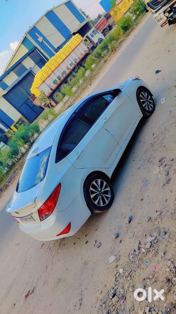 Hyundai Verna 2016 Sx Crdi