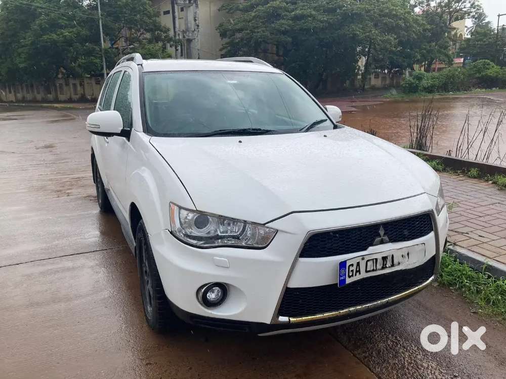 Mitsubishi Outlander 2011 Petrol