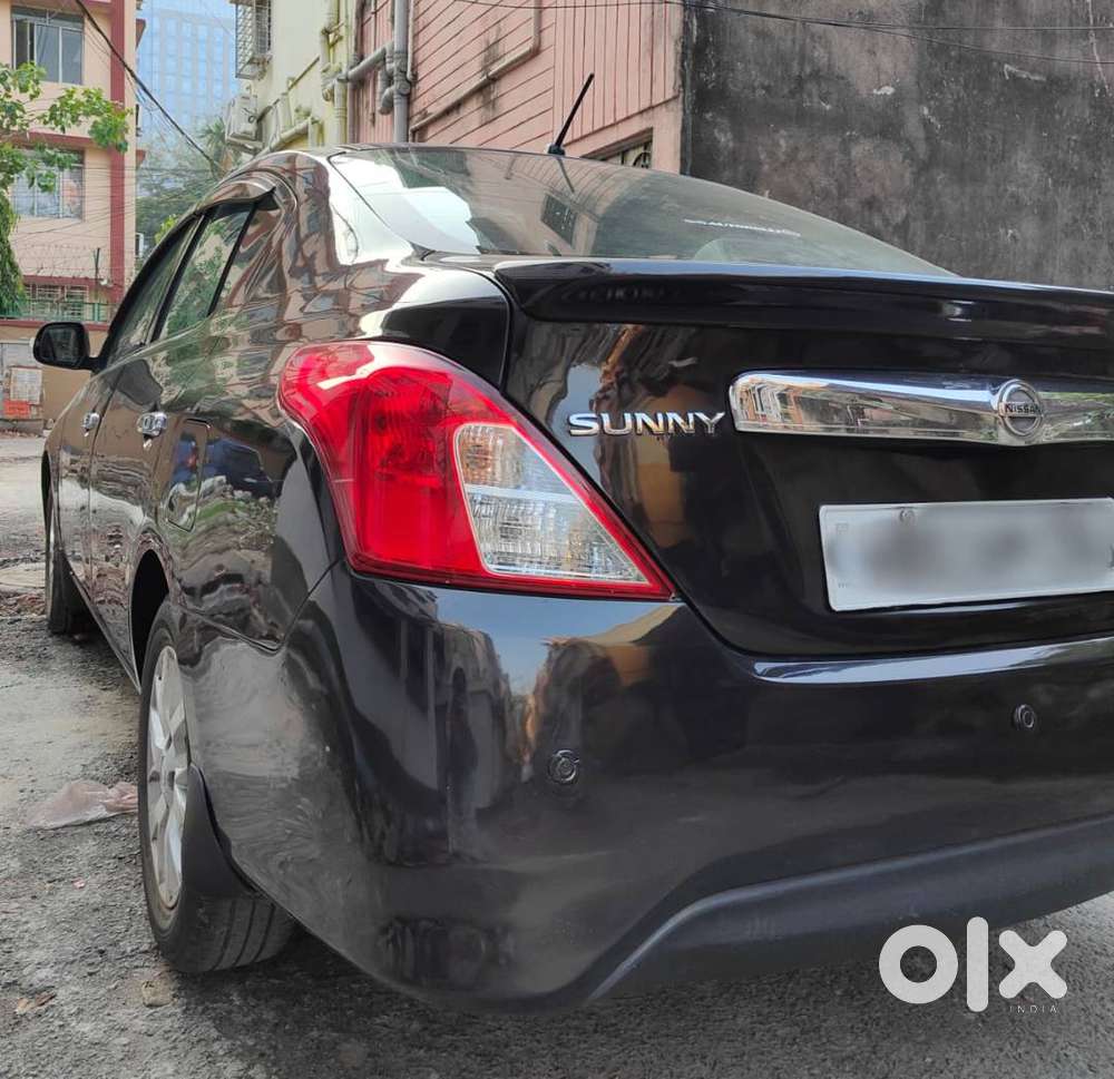 2017 Nissan Sunny Xv, Life Time Tax Paid