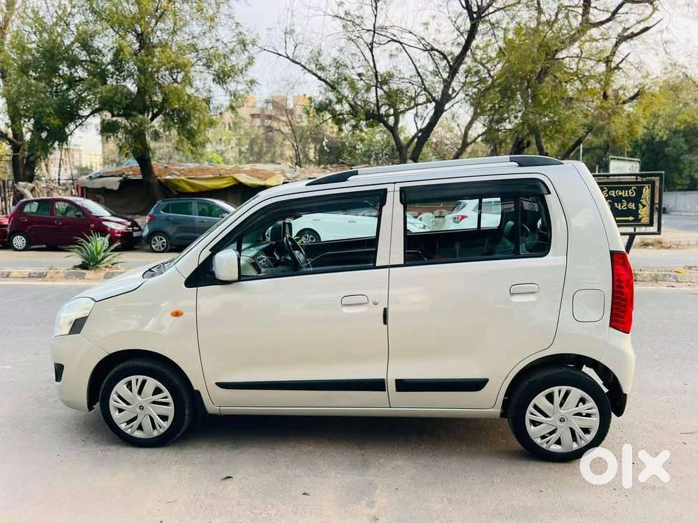 Maruti Suzuki Wagon R Vxi 1.2, 2018, Petrol