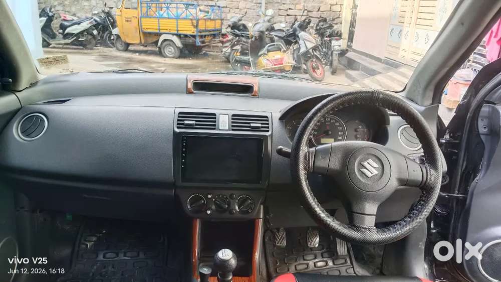 Maruti Suzuki Swift 2007 Diesel 130000 Km Driven