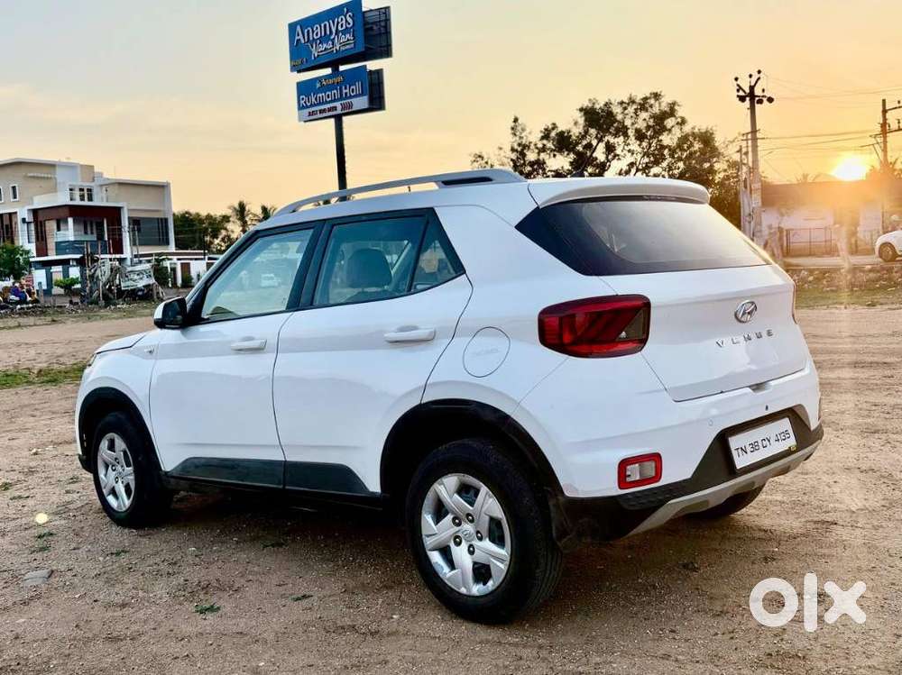 Hyundai Venue S Diesel, 2021, Diesel