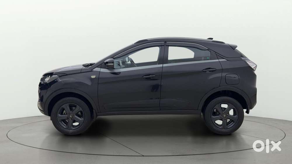 Tata Nexon 1.5 Revotorq Xz Plus (l) Dark Edition, 2021, Petrol