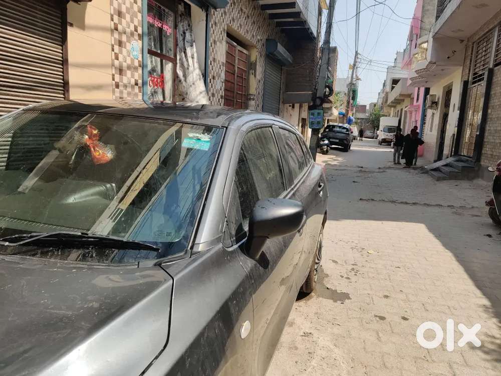 Maruti Suzuki Baleno 2025 Petrol 4900 Km Driven