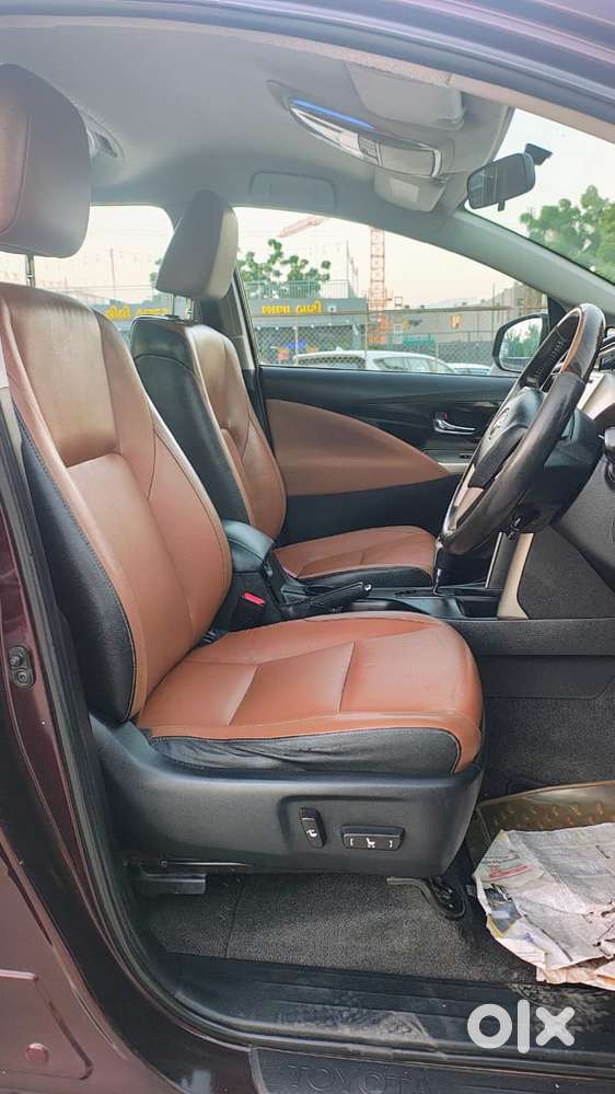 Toyota Innova Crysta 2.8z Automatic, 2017, Diesel
