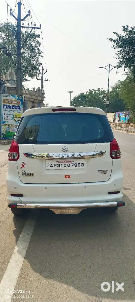 Maruti Suzuki Ertiga 2017 Diesel Well Maintained