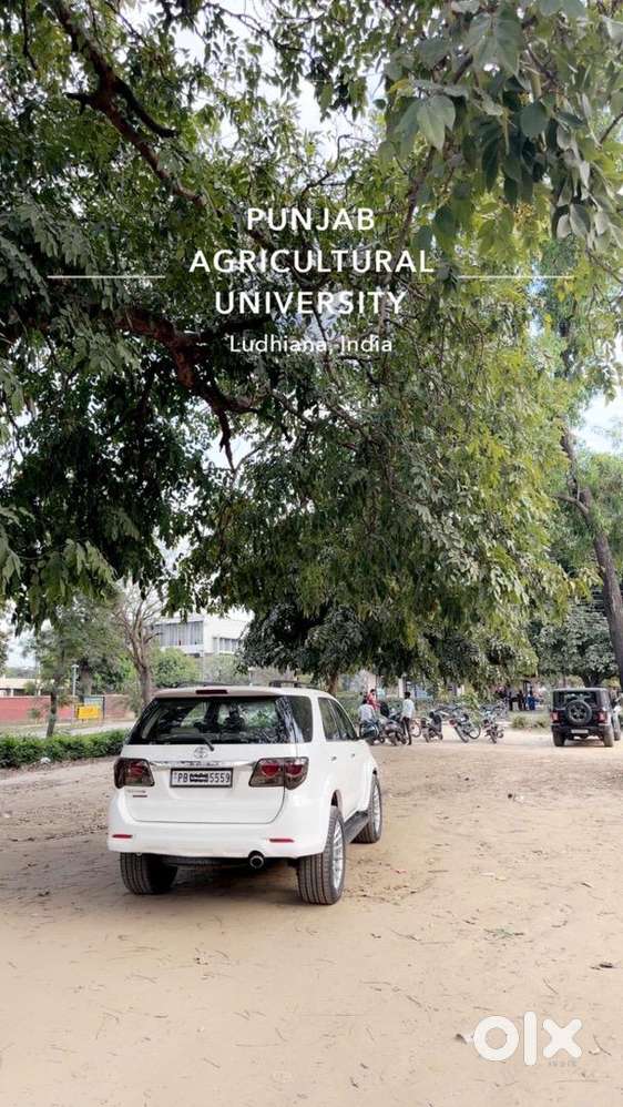 Toyota Fortuner 2012