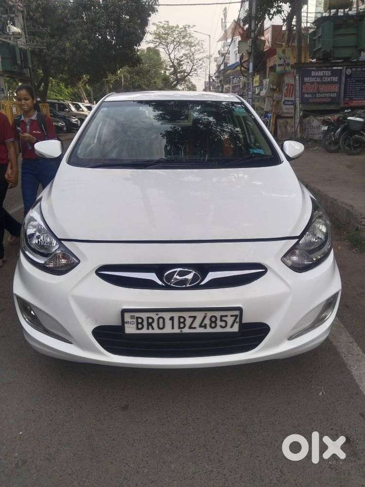 Hyundai Verna Vtvt 1.6 Sx, 2014, Petrol