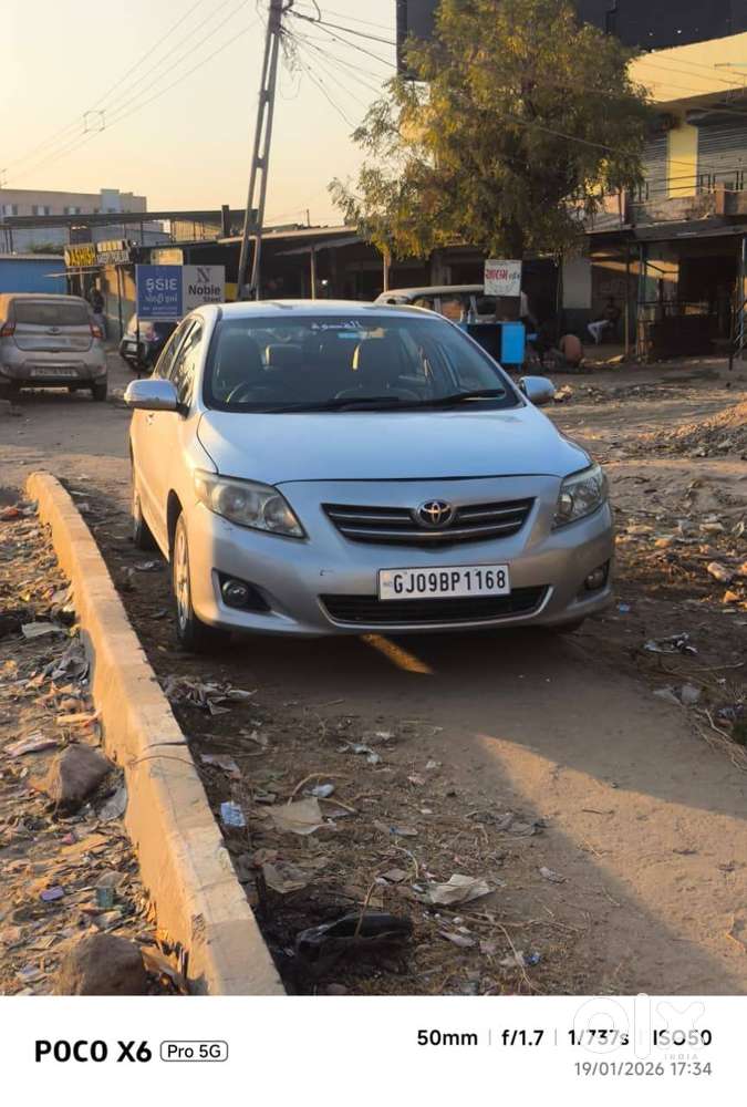 Toyota Corolla Altis 2010 Petrol 97000 Km Driven