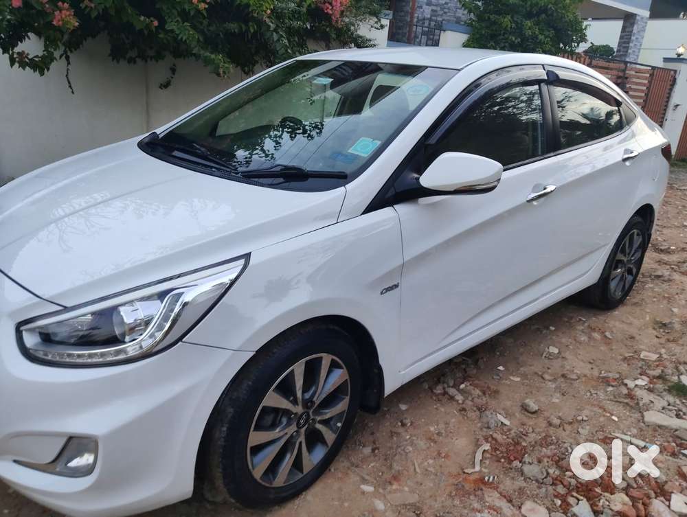Hyundai Fluidic Verna 1.6 Crdi Sx Automatic, 2013, Diesel