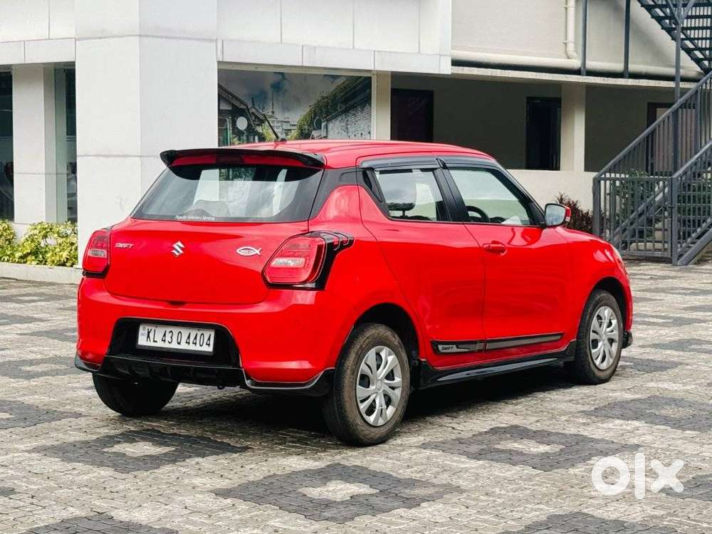 Maruti Suzuki Swift 1.2 Vxi (o), 2023, Petrol