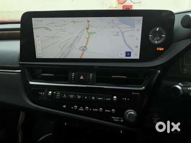 Lexus Es, 2023, Petrol