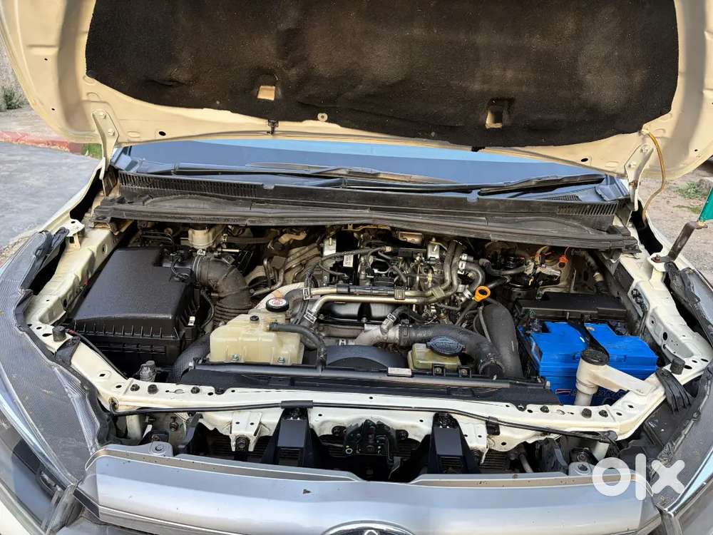 Toyota Innova Crysta 2018 Diesel Well Maintained