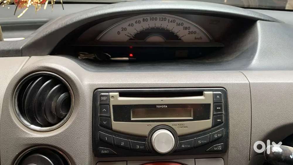 Toyota Etios Liva 2011 Diesel 125000 Km Driven