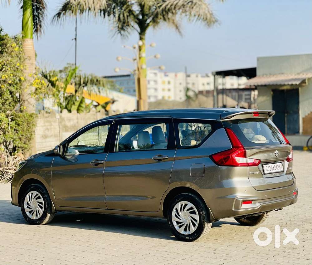 Maruti Suzuki Ertiga Vxi Shvs, 2022, Petrol