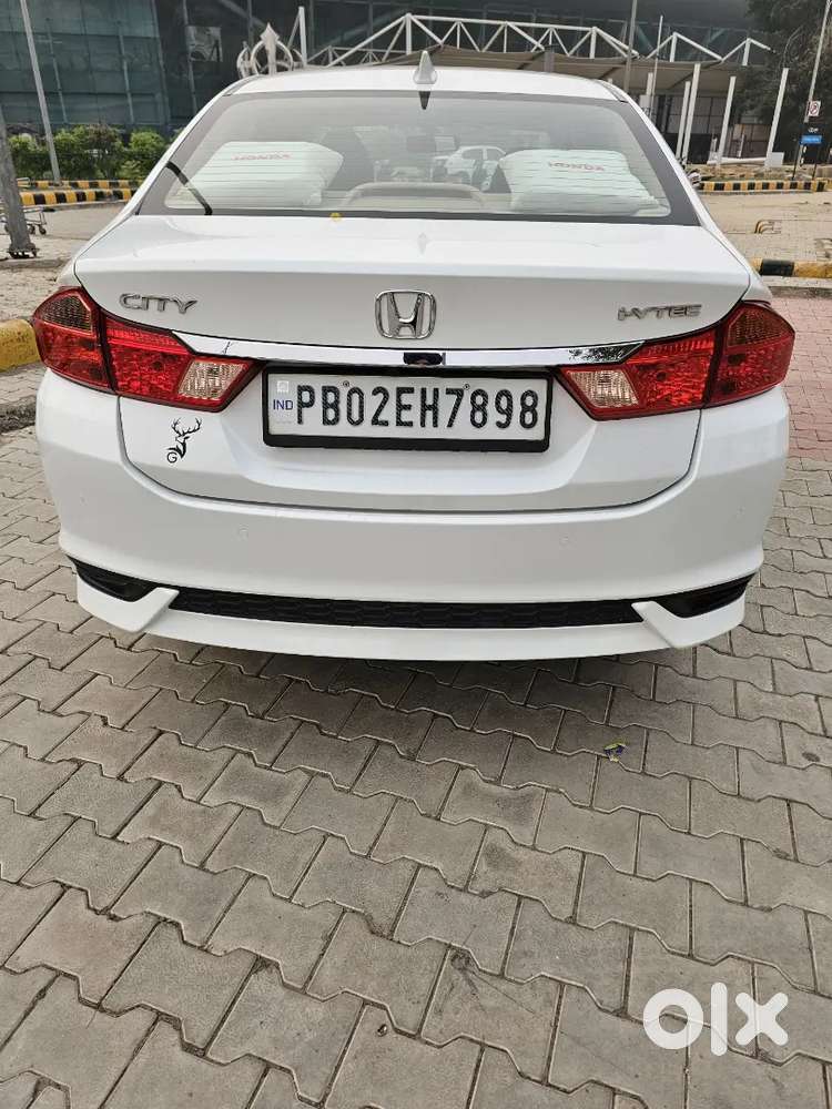 Honda City 2022 Petrol 52000 Km Driven