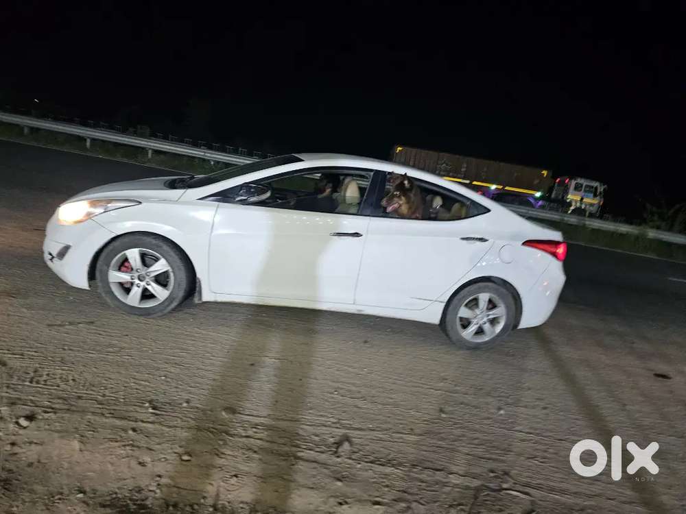 Hyundai Elantra 2013