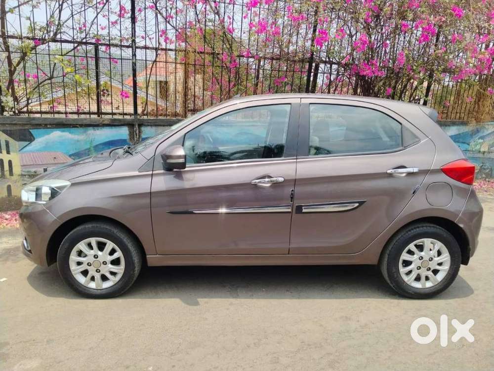 Tata Tiago Xza, 2017, Petrol