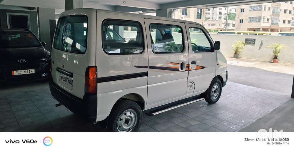 Maruti Suzuki Eeco 2022 Petrol Well Maintained