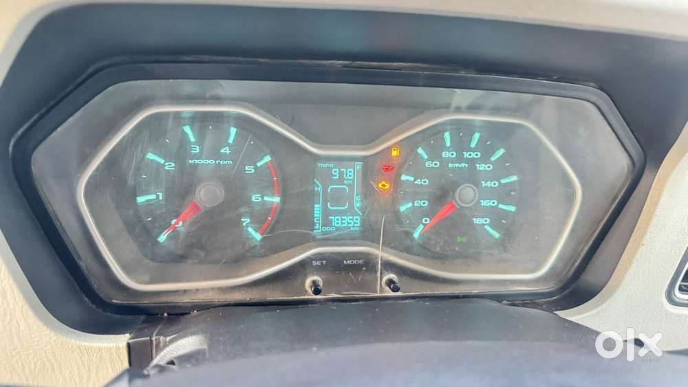 Mahindra Scorpio S10, 2015, Diesel