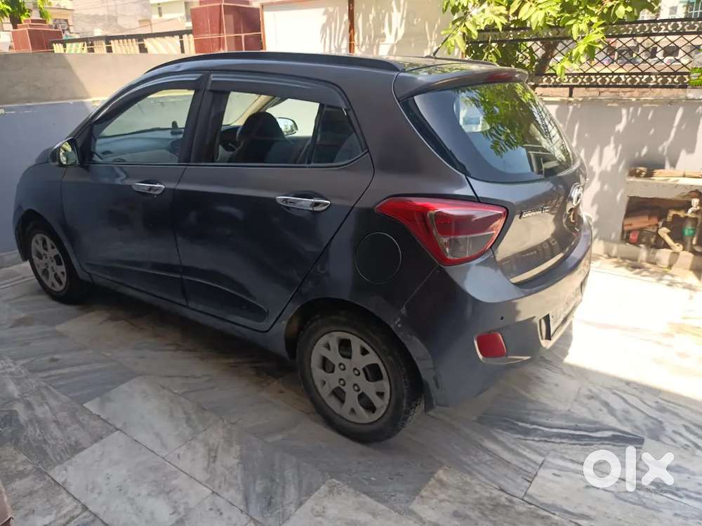 Hyundai I10 2016 Petrol+cng 107000 Km Driven